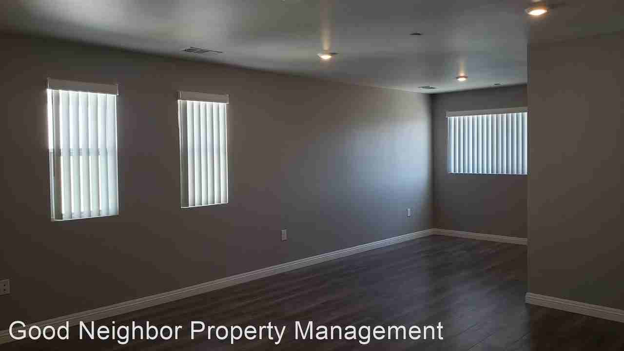 2057 W FLORENCE AVE - Photo 2 of 50