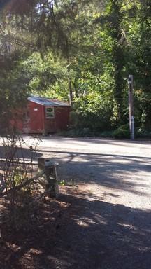 4771 Rogue River Hwy - Photo 2 of 9