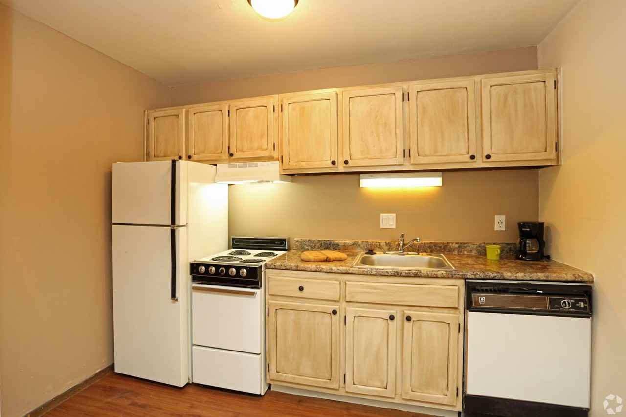 Allen House Apartments - Photo 5 of 50