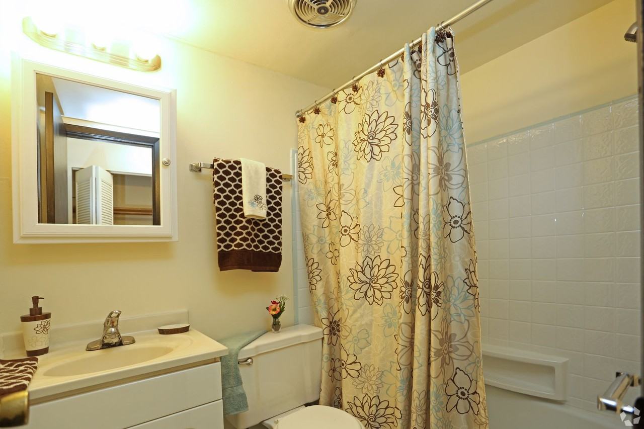 Allen House Apartments - Photo 7 of 50