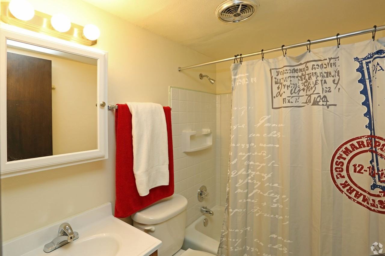 Allen House Apartments - Photo 6 of 50