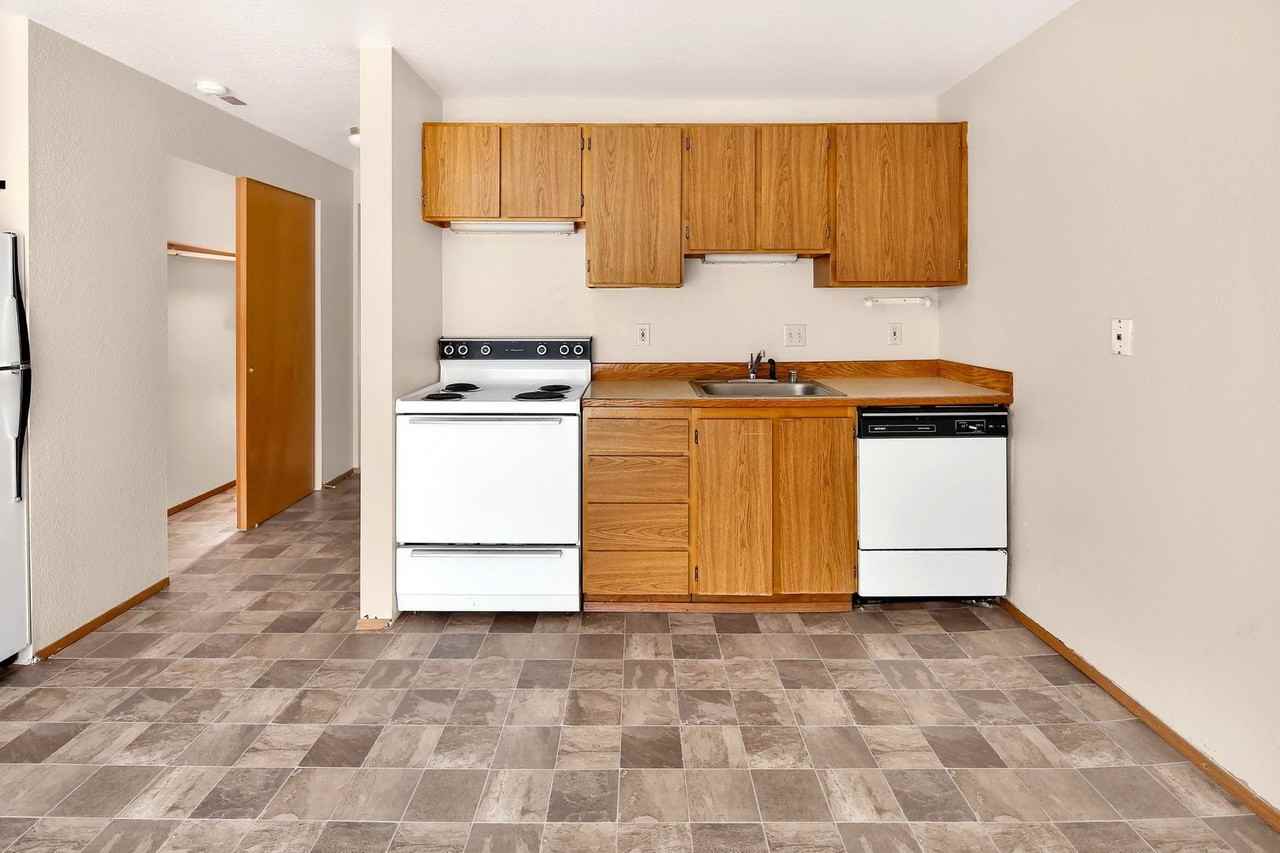 2303 Taylor Ave - Photo 2 of 18