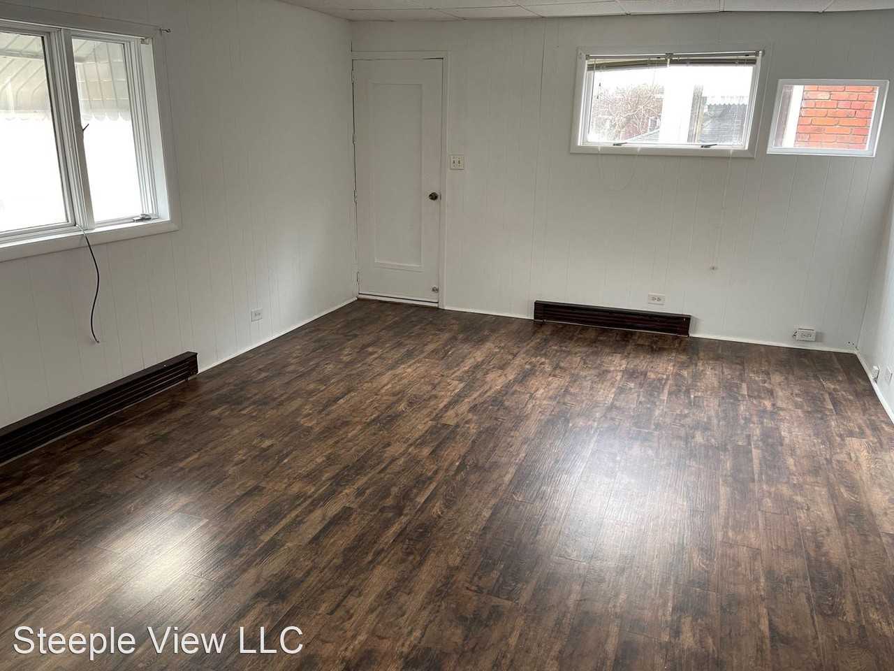 135 Polk St. - Photo 2 of 8