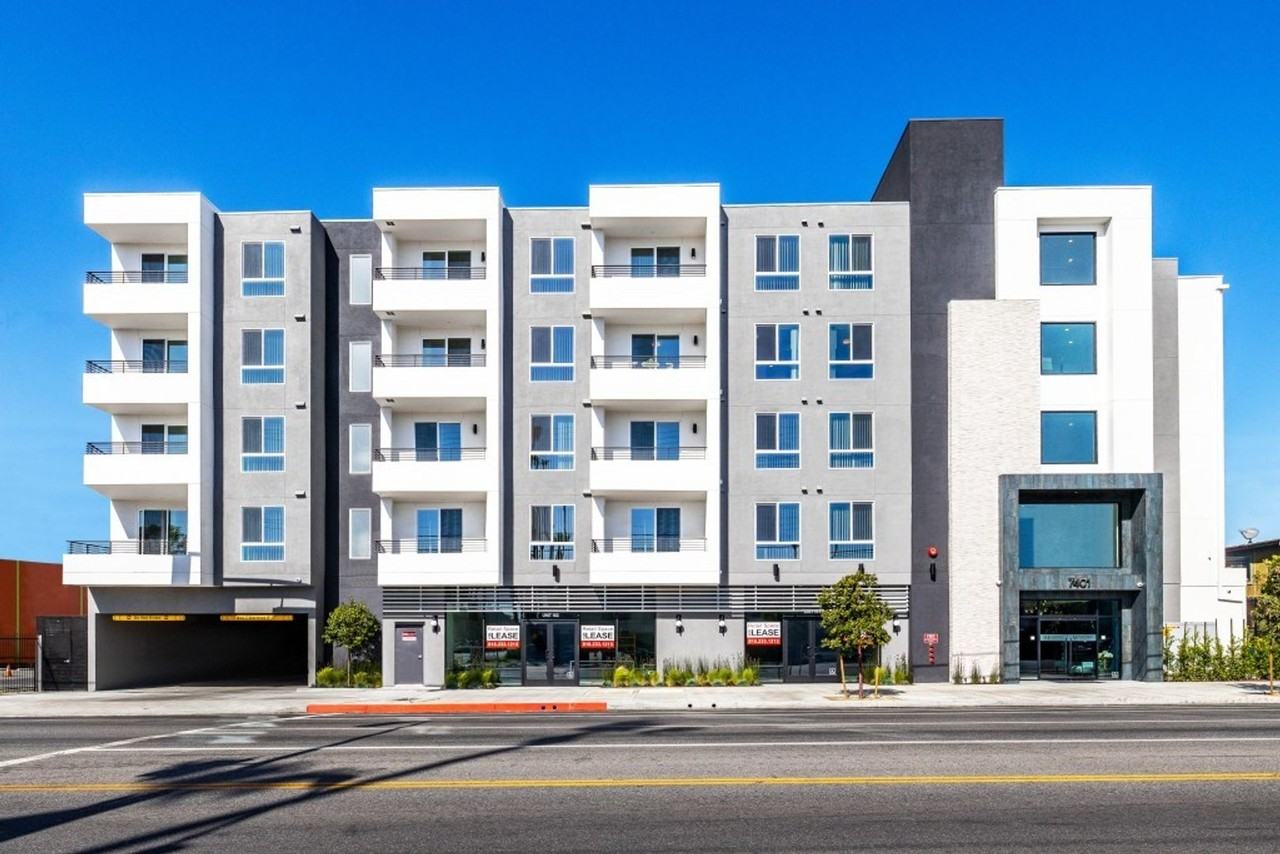 7401 Lankershim Blvd. - Photo 3 of 50