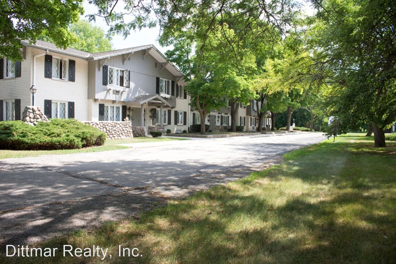 W63 N1426014266 Washington Ave Apartments in Cedarburg, WI 53012 Zumper