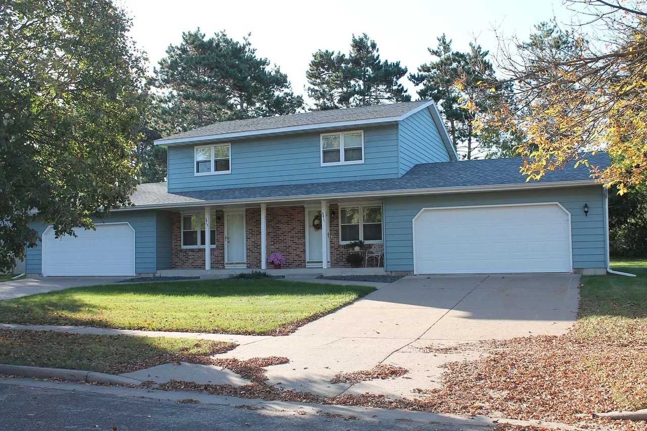 Southside Duplex on a Quiet Residential Street - Photo 2 of 13