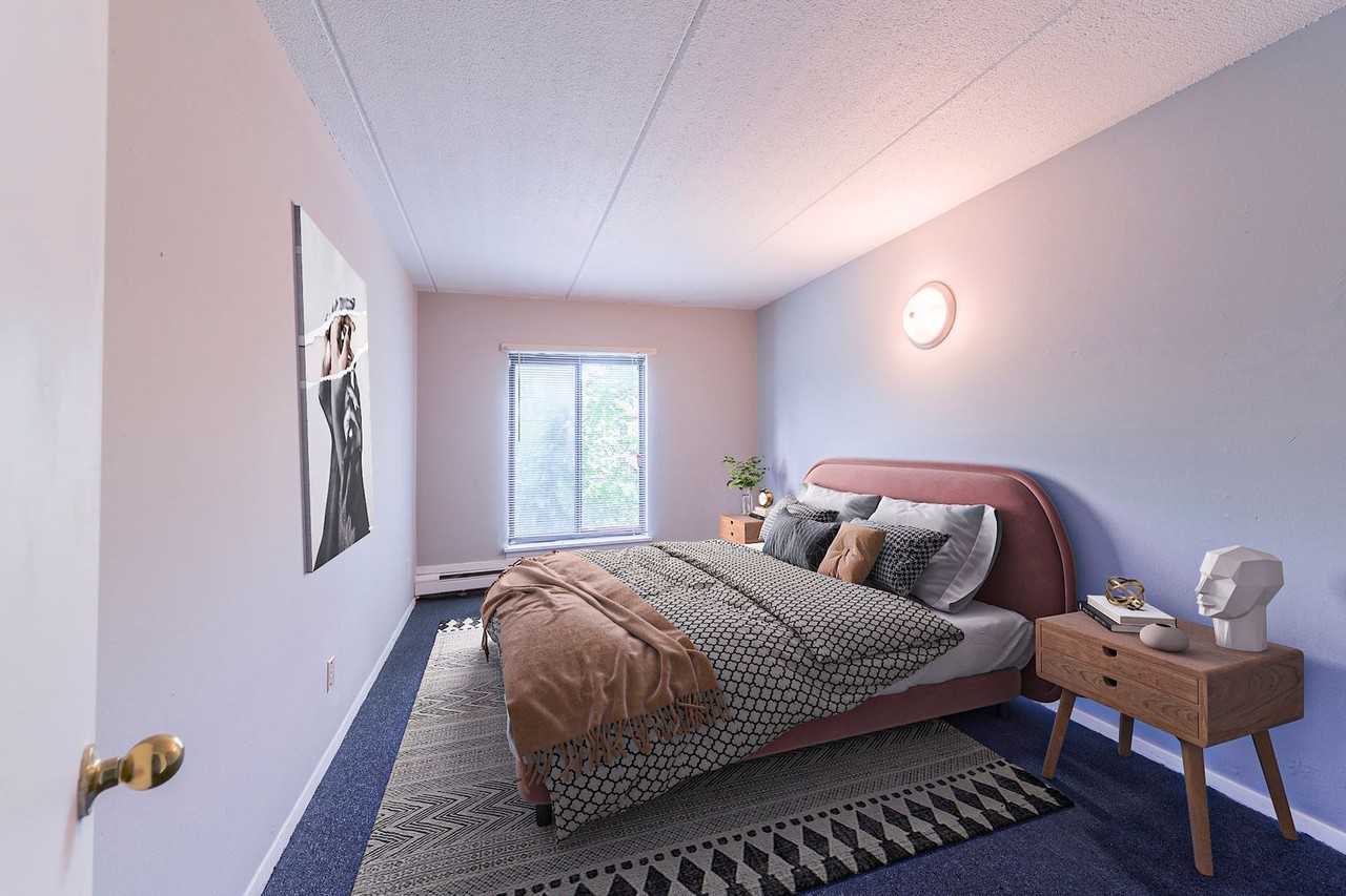 1707 Glenwood Ave - Photo 4 of 12