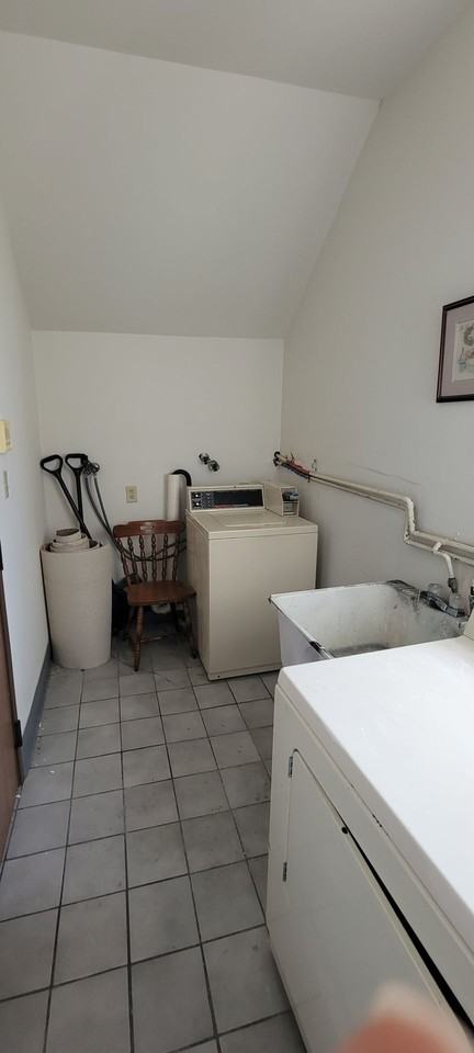 342-344 W. Main St - Photo 3 of 7