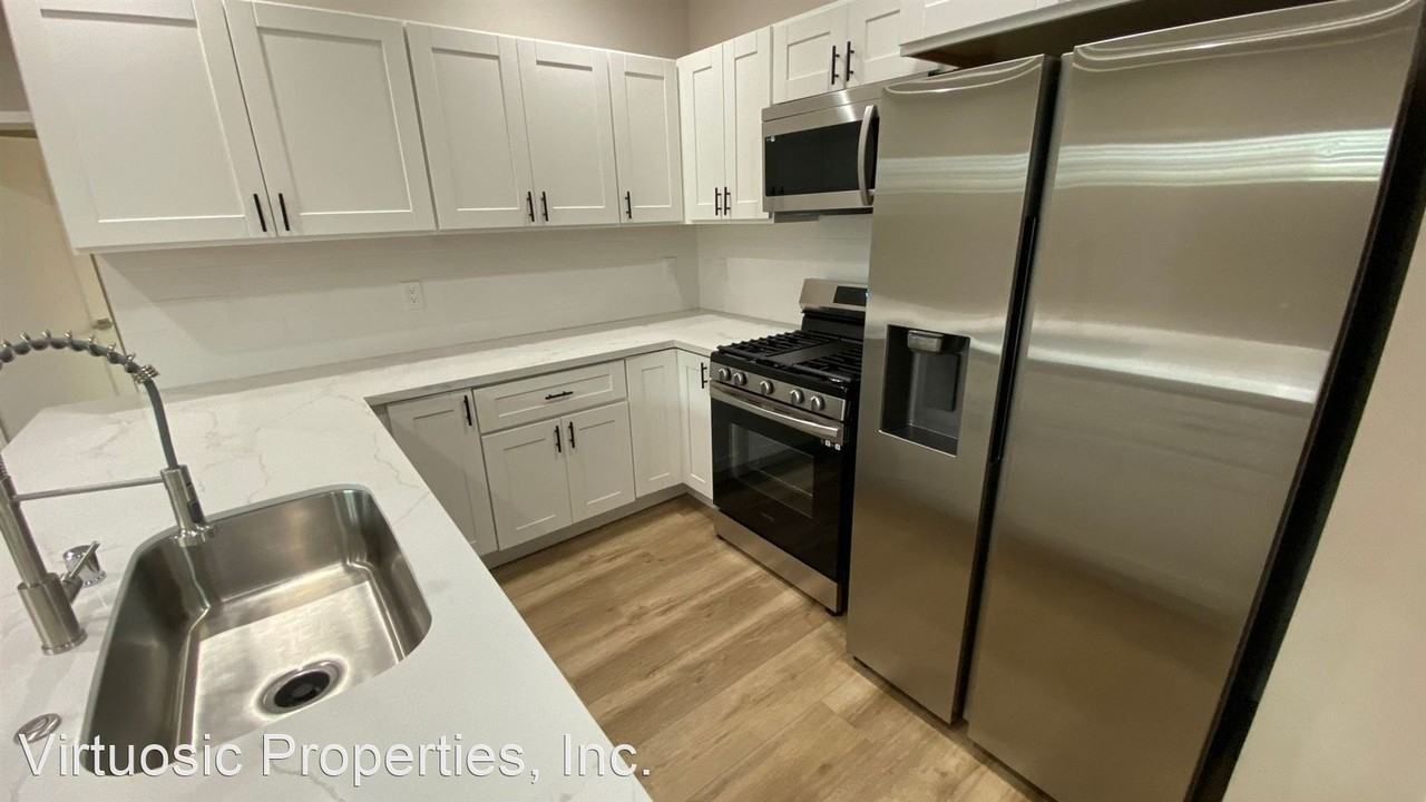 4815 & 4817 62nd St. - Photo 2 of 16