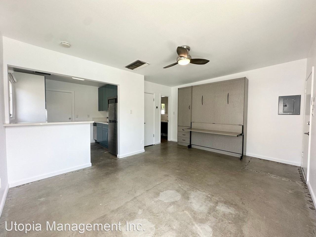 700 N Riverside Dr. - Photo 2 of 15