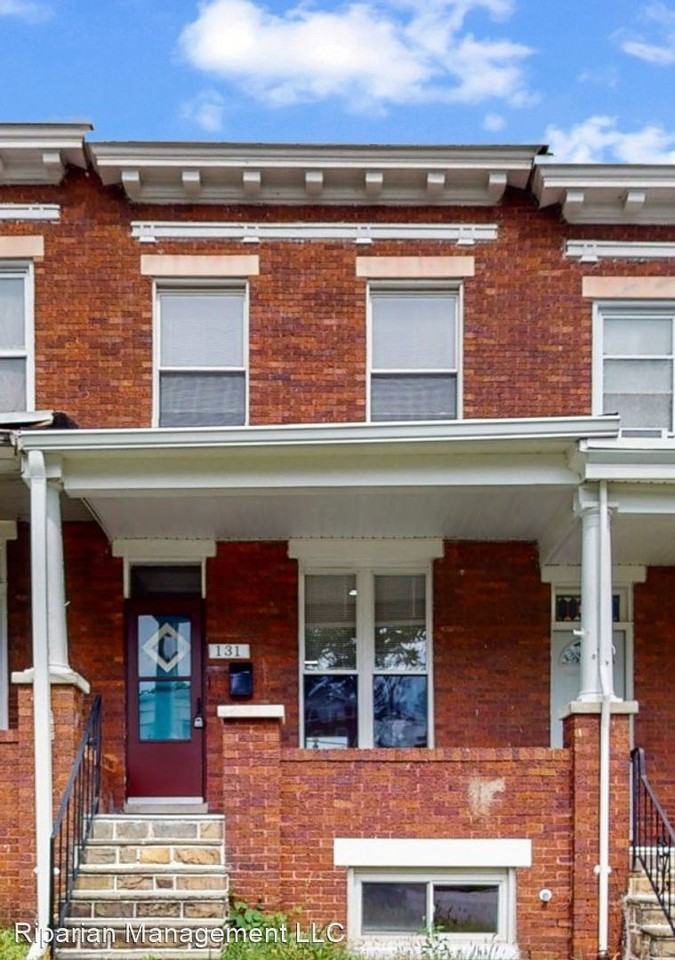 131 Collins Ave - Photo 2 of 25