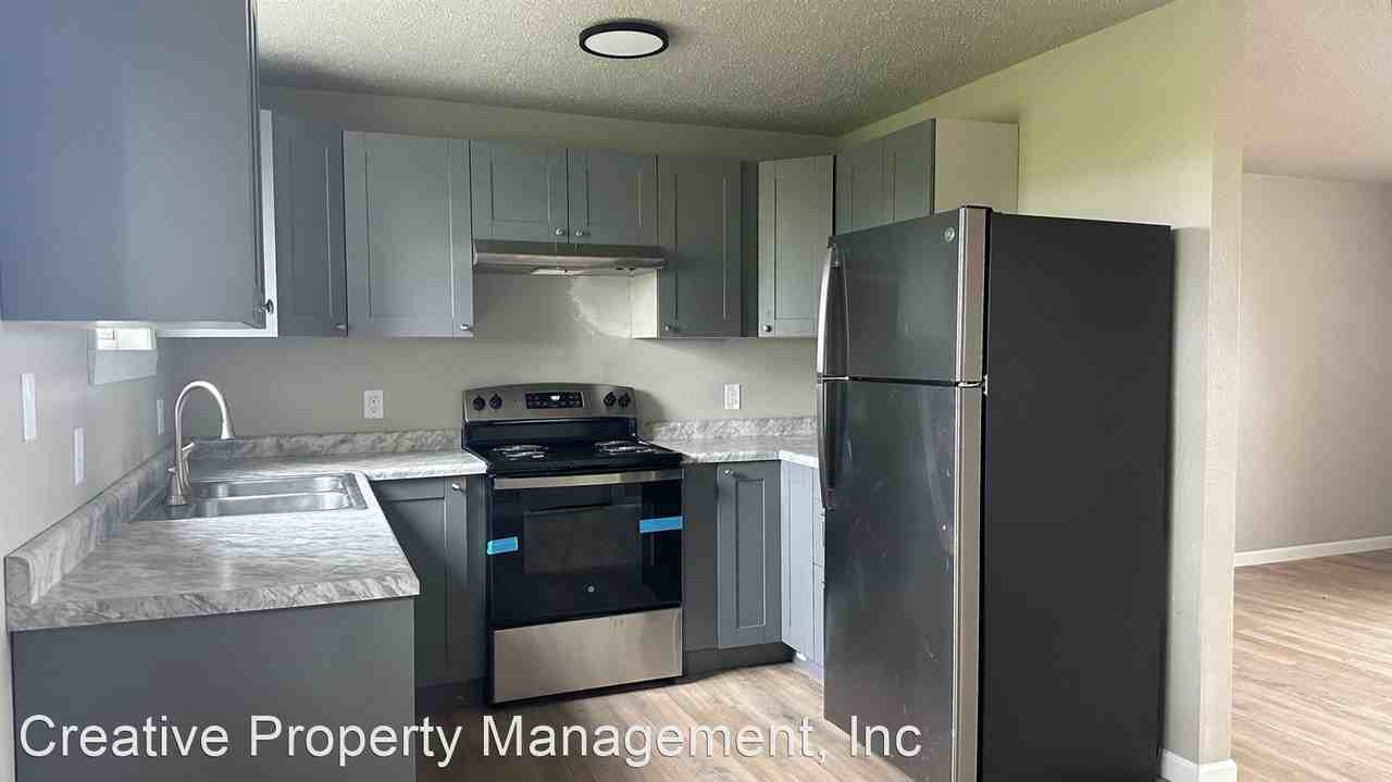 44 Country Road East Side Plaza - Photo 3 of 7