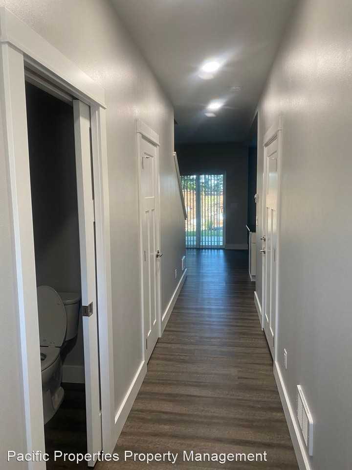 Norman Ave - Photo 2 of 12