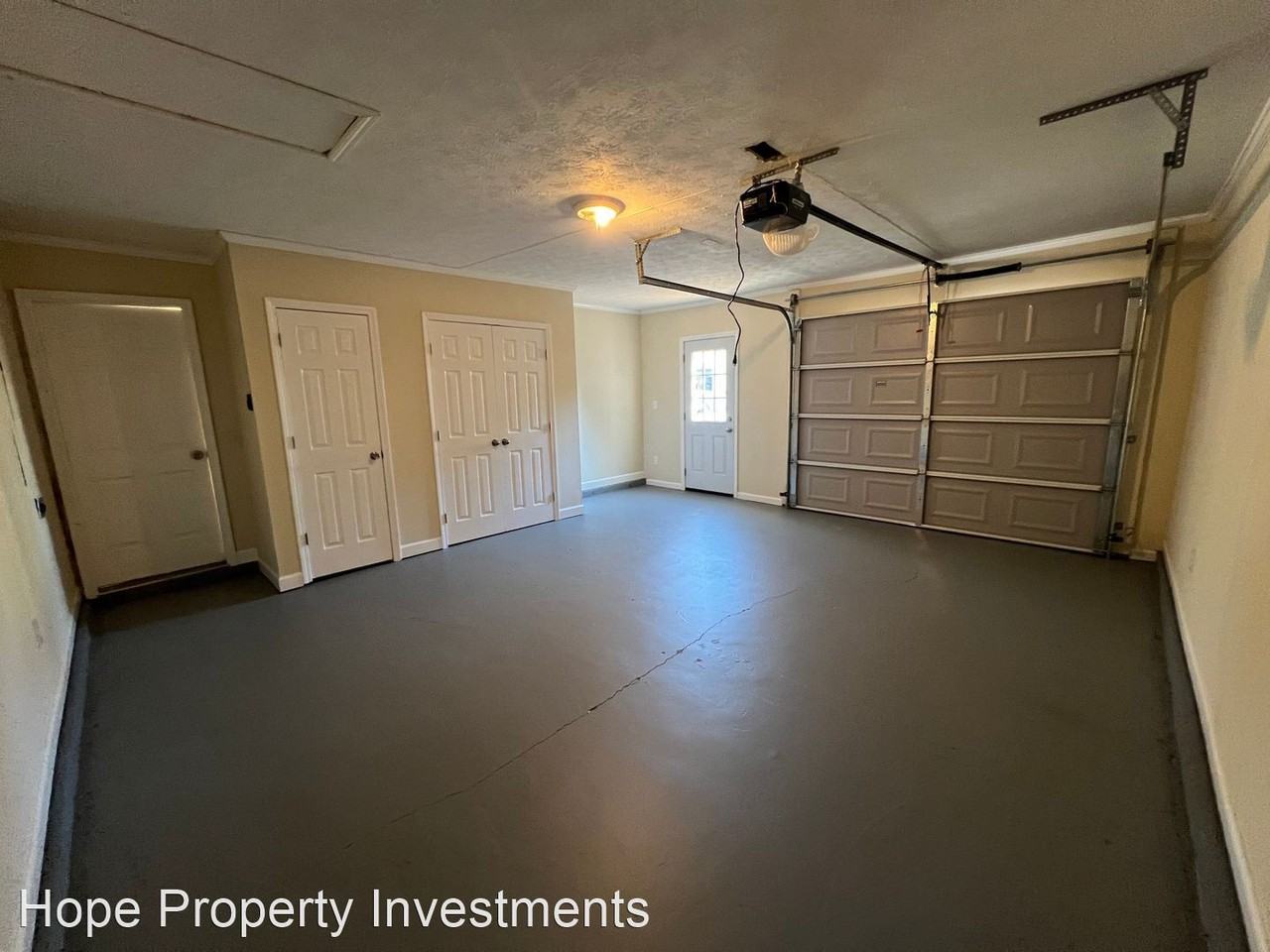 6 Priscilla Dr - Photo 2 of 17