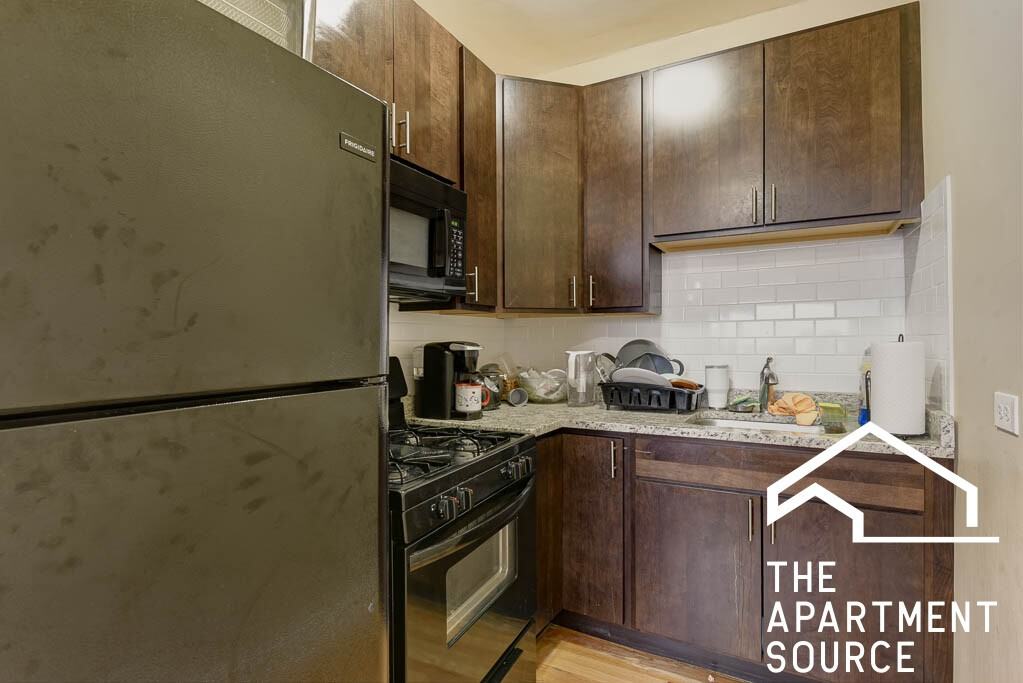 2801 N Keating Ave #206 - Photo 2 of 11