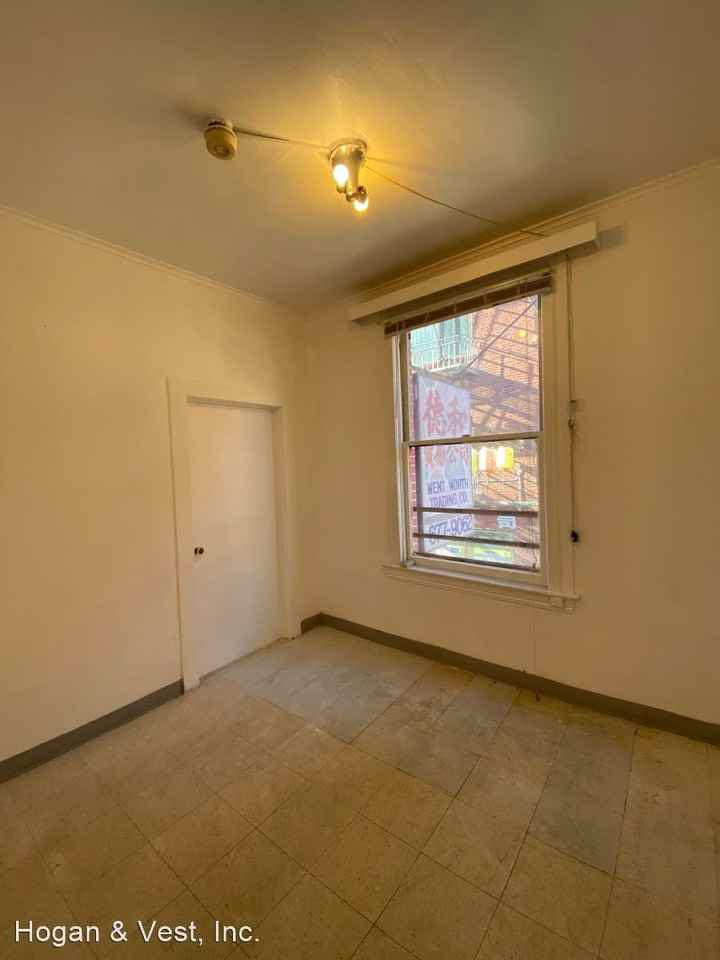 32 - 38 WENTWORTH PL - Photo 3 of 5