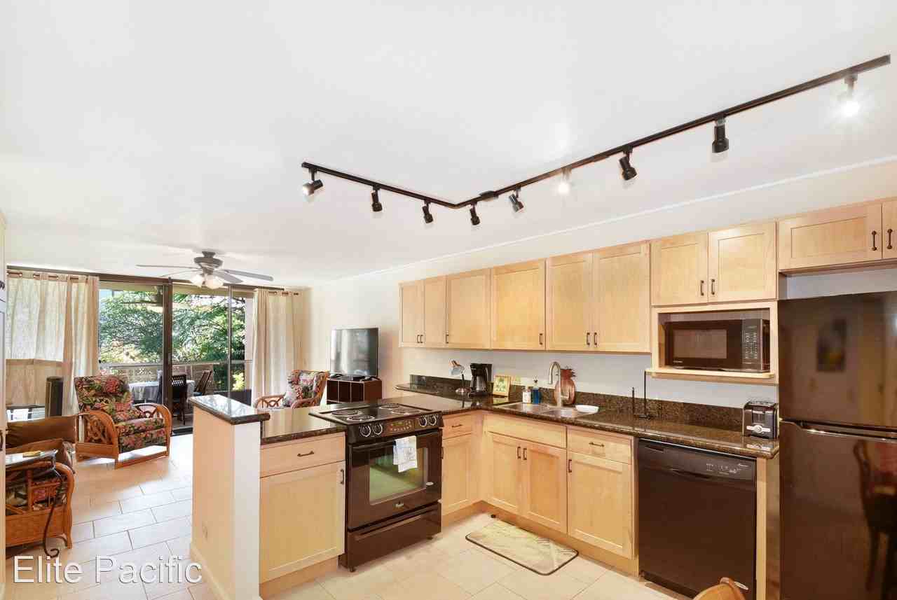 75-5865 Walua Rd #C318