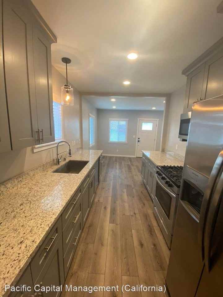 350 Hinds Ave - Photo 2 of 15