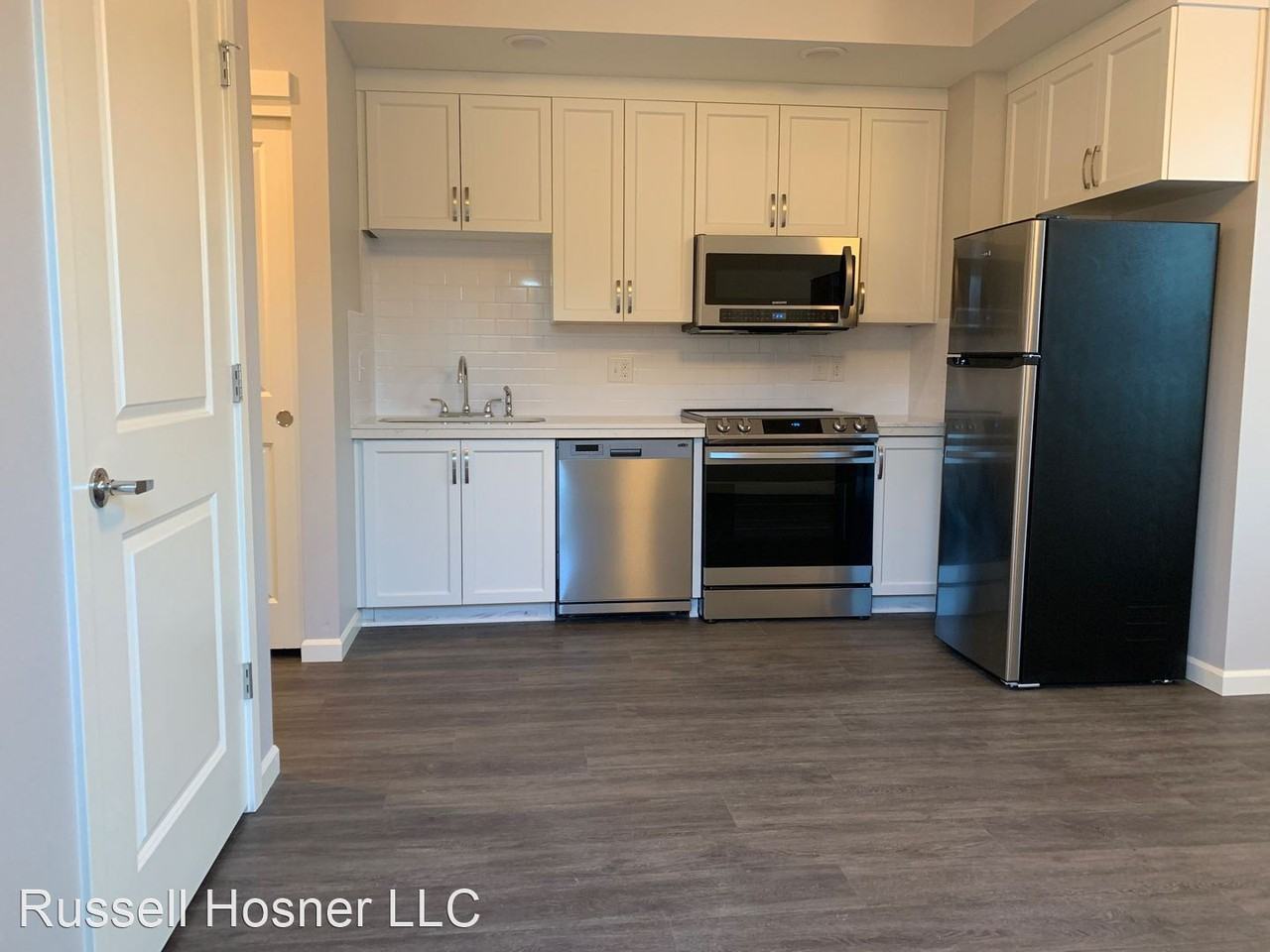 7122 N Greenwich Ave - Photo 3 of 18