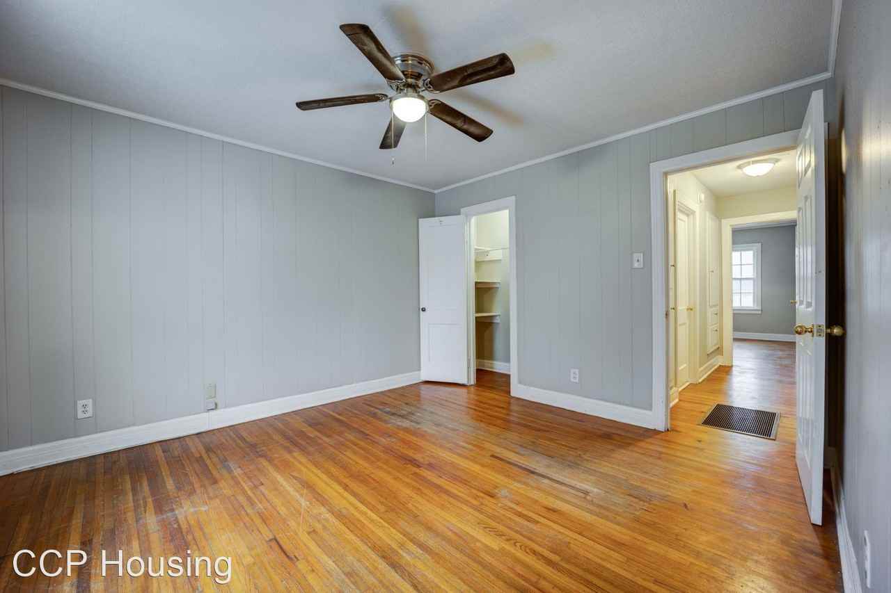 1020 S 20th St - Photo 3 of 23