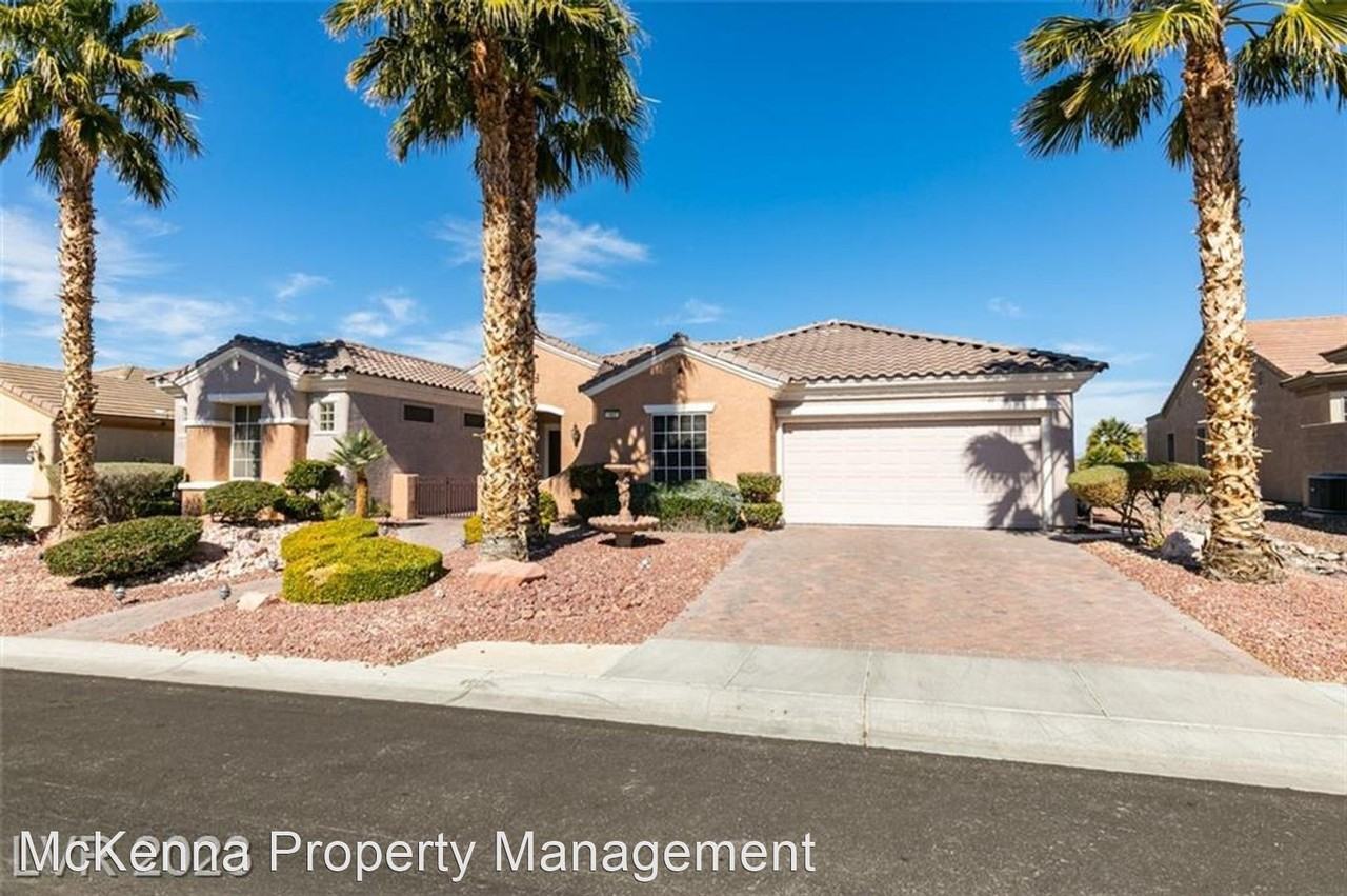 1887 Wood River St - Photo 2 of 48