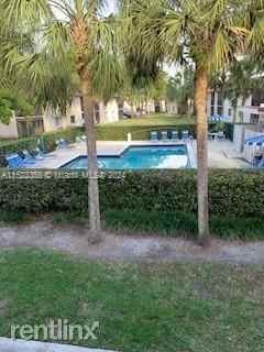 16242 Laurel Dr #202 - Photo 3 of 6