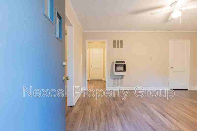 3328 Douglass Ave #1 - Photo 3 of 14