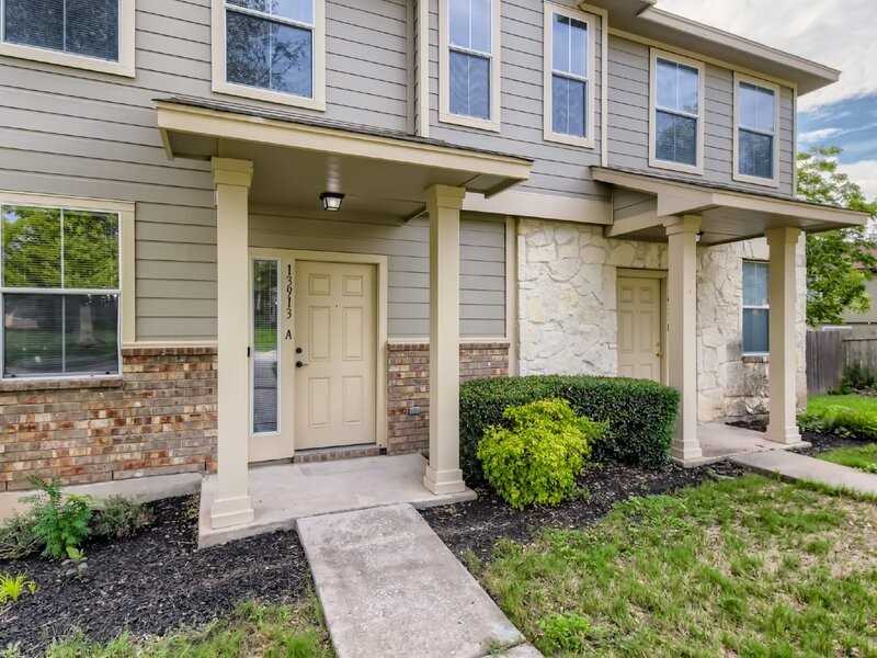13913 Harris Ridge Blvd #A - Photo 3 of 27