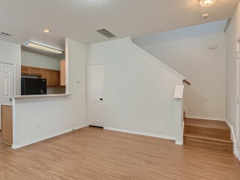 13913 Harris Ridge Blvd #A - Photo 6 of 27