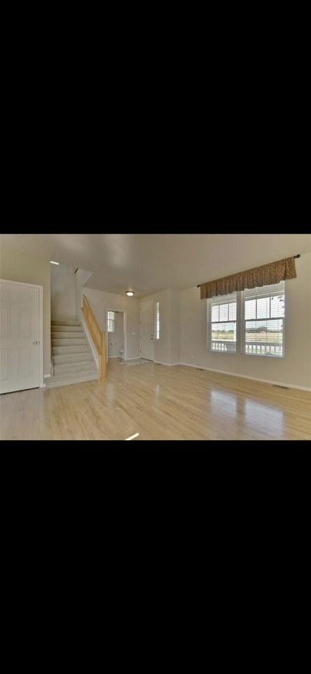 2121 Brightwater Dr - Photo 4 of 5