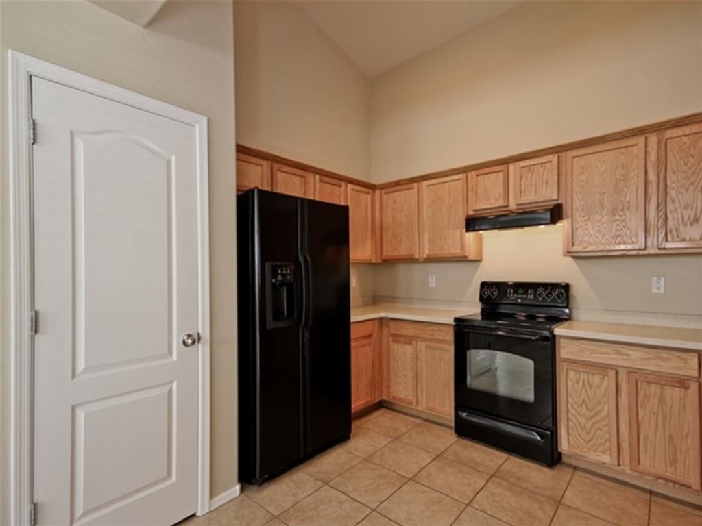 25524 W Williams St #1 - Photo 3 of 14