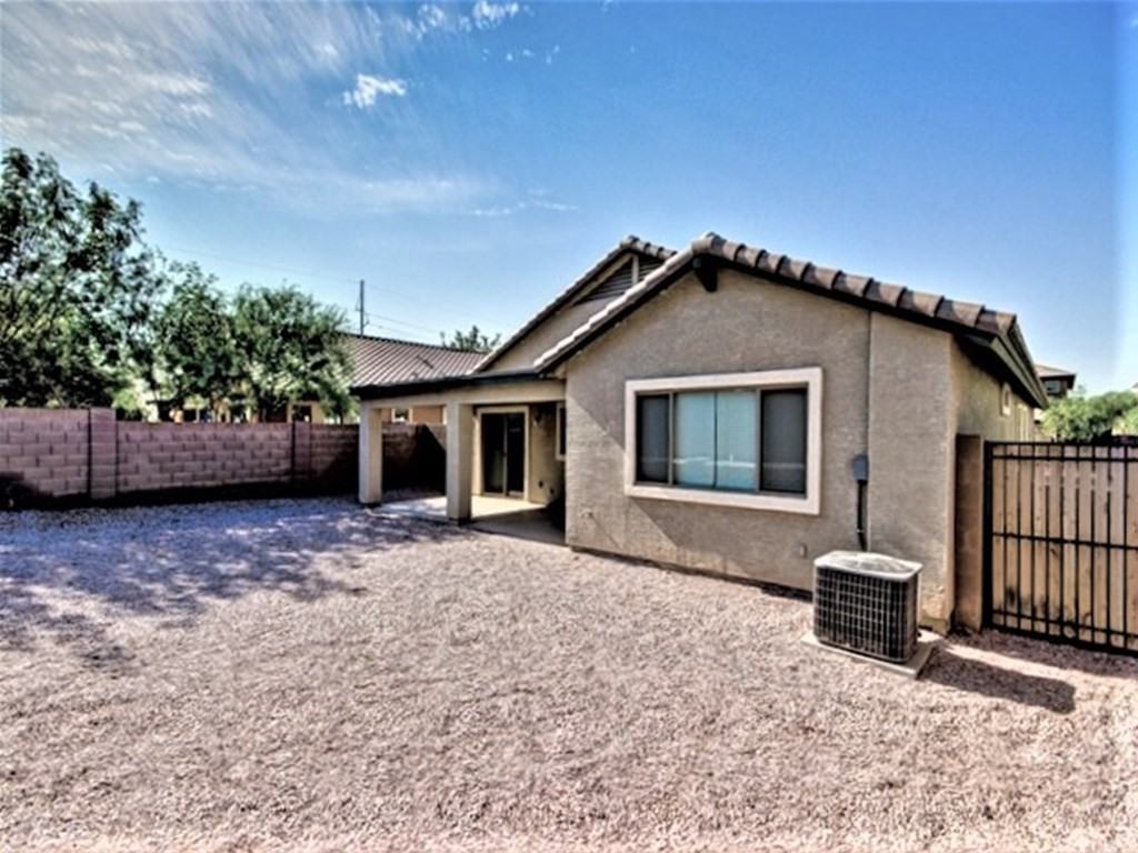 25524 W Williams St #1 - Photo 6 of 14