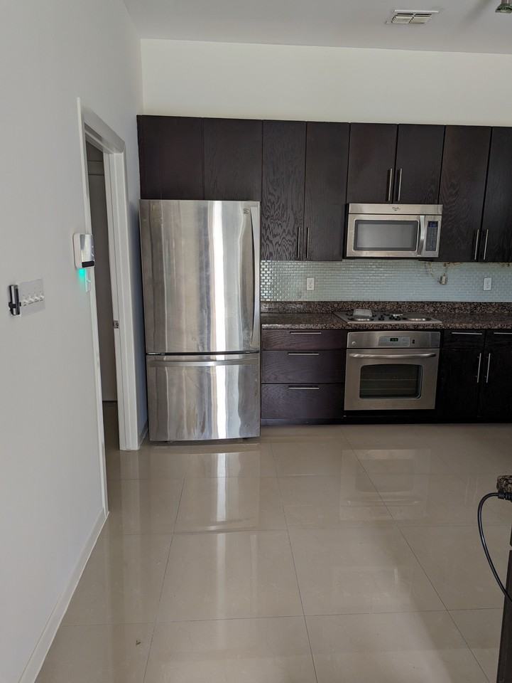 5211 Shalom Dr - Photo 5 of 39