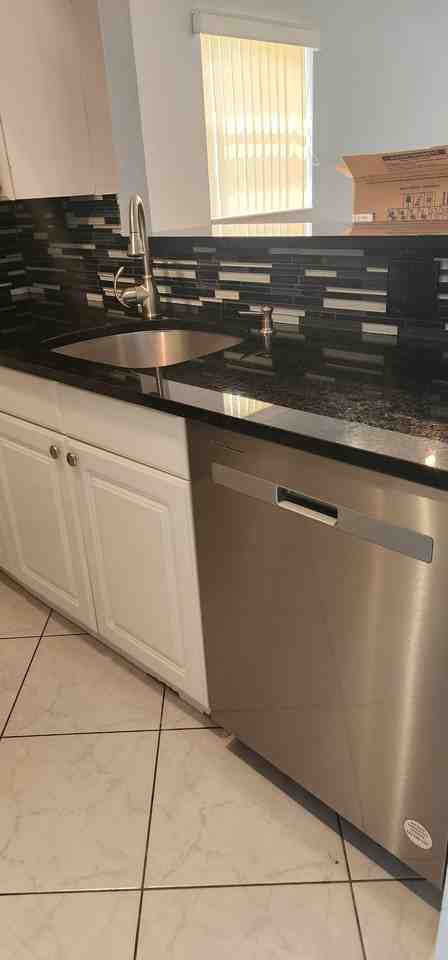 1200 Nw 87th Ave #109 - Photo 3 of 15