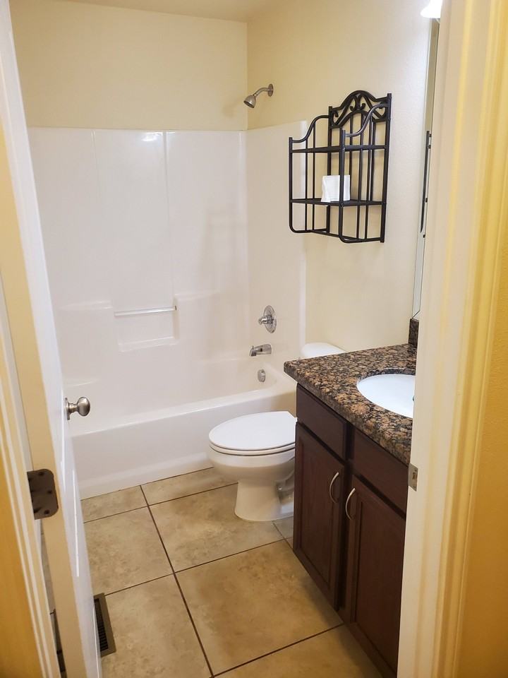7234 Barksdale Ln #TH - Photo 4 of 16