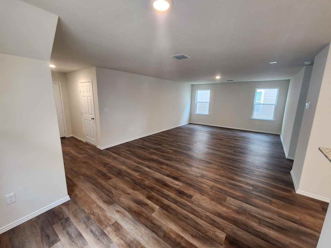 13737 Crossbow Rdg - Photo 3 of 14