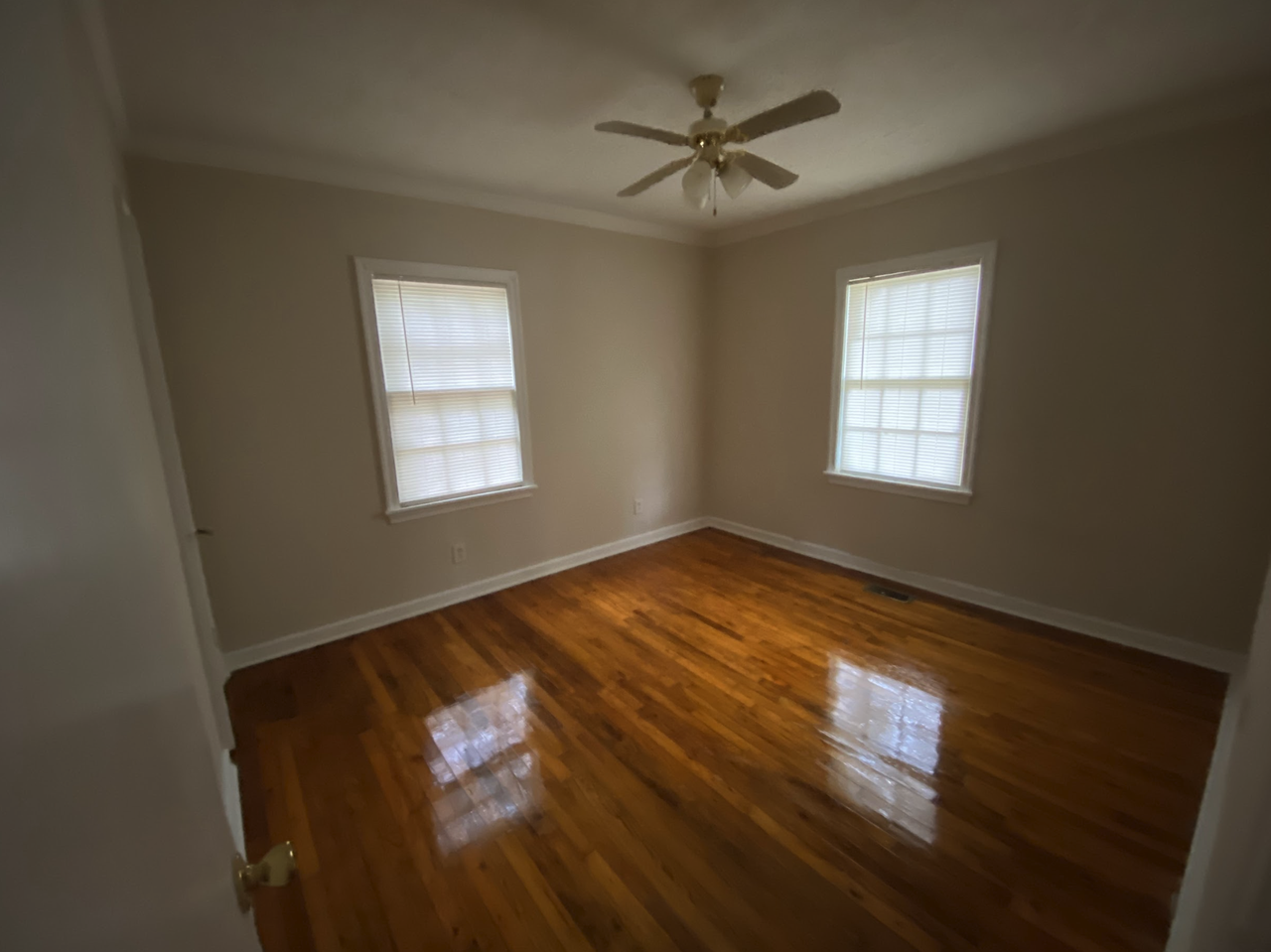 2602 Avalon Rd - Photo 4 of 7