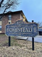 featured image of 1020 W 4th Ave #24