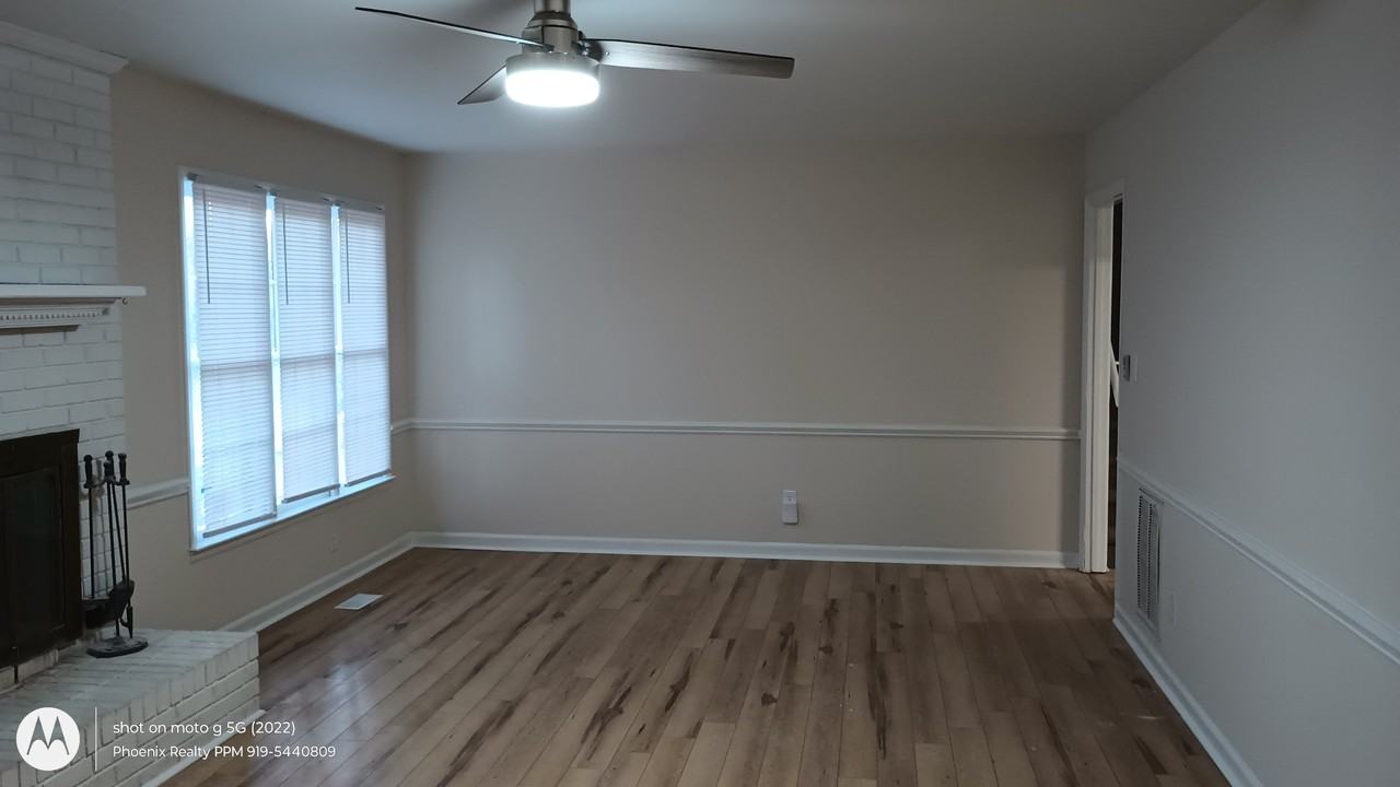 2613 Valley Woods Ct - Photo 7 of 40