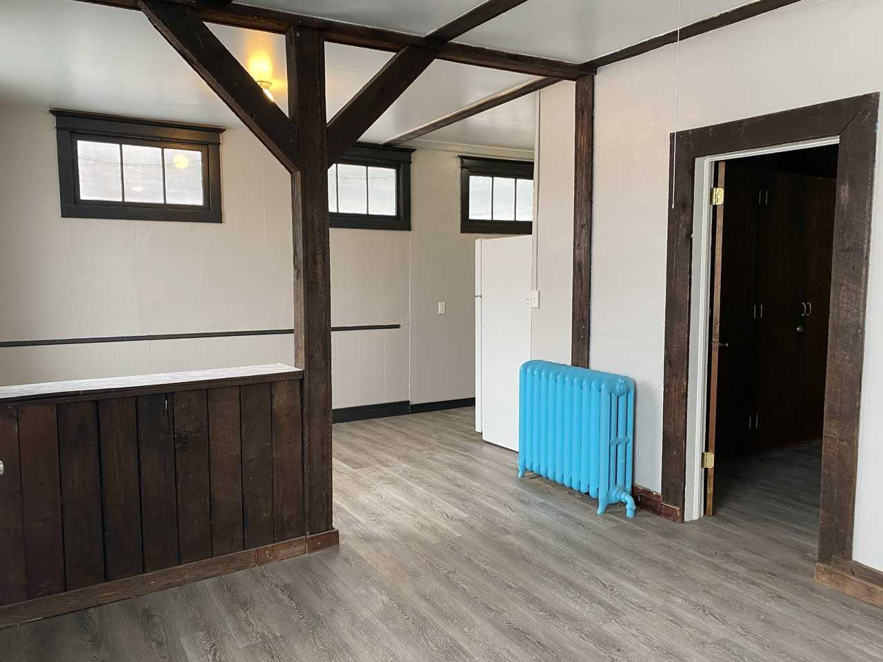 261 College St Sw - Photo 3 of 7