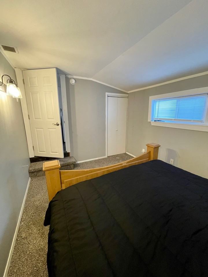 11 10th St Nw - Photo 7 of 19