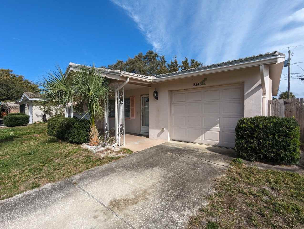 2348 Black Oak Ln - Photo 2 of 17