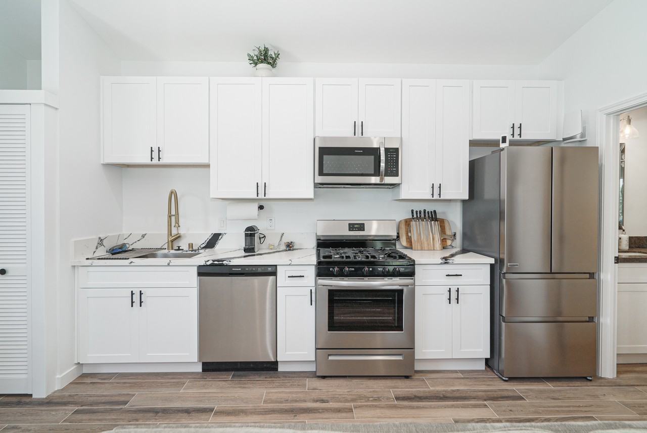 9932 Sierra Madre Rd #1 - Photo 5 of 21