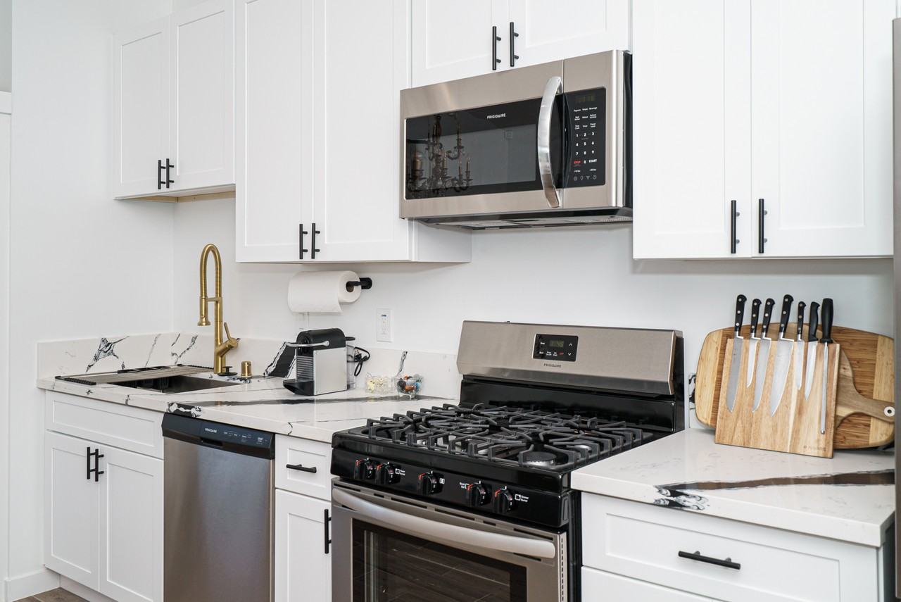 9932 Sierra Madre Rd #1 - Photo 6 of 21