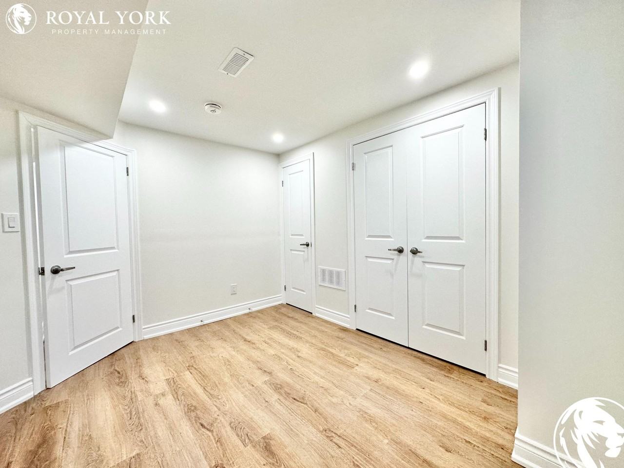 6 Broden Cres #2 - Photo 2 of 25