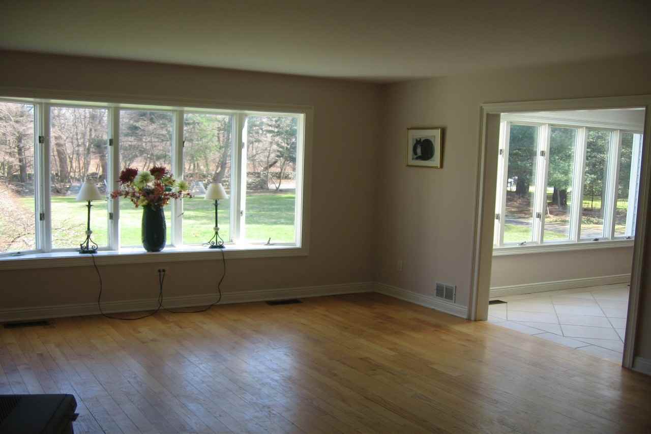 3366 Congress St - Photo 3 of 17