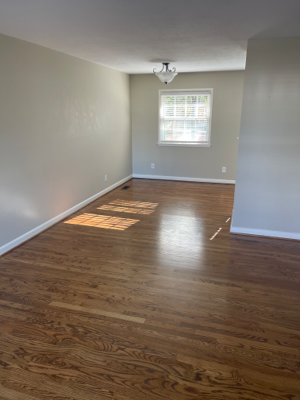 3108 Roselawn Blvd - Photo 2 of 9