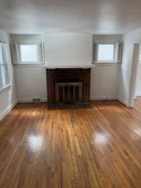 552 Greendale Ave - Photo 3 of 10