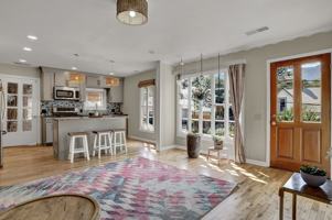 featured image of 107 South Path