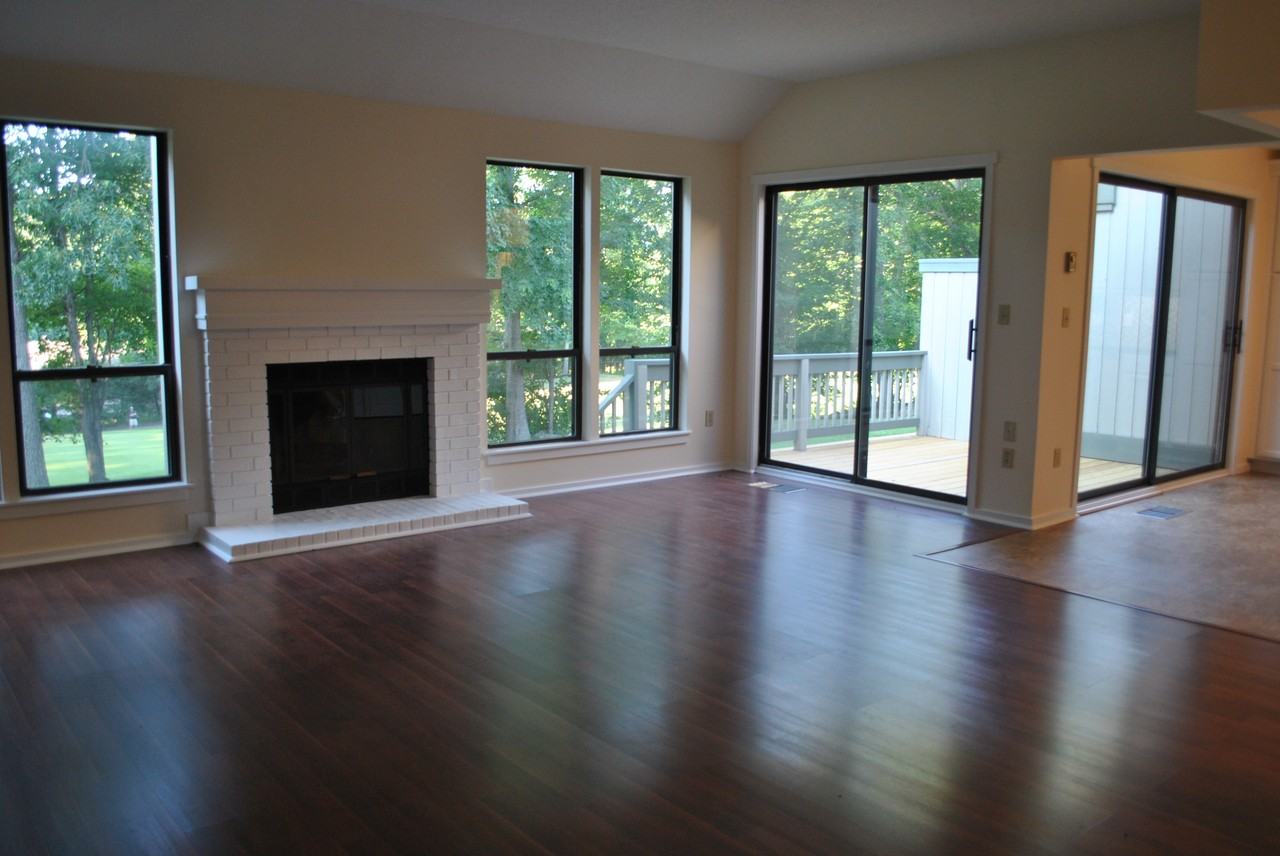 570 Heritage HLS #E - Photo 2 of 14